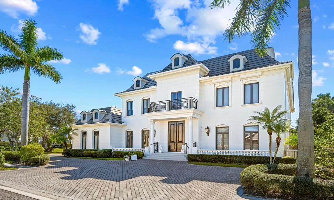 front elevation at 7172 VALENCIA Drive, Boca Raton