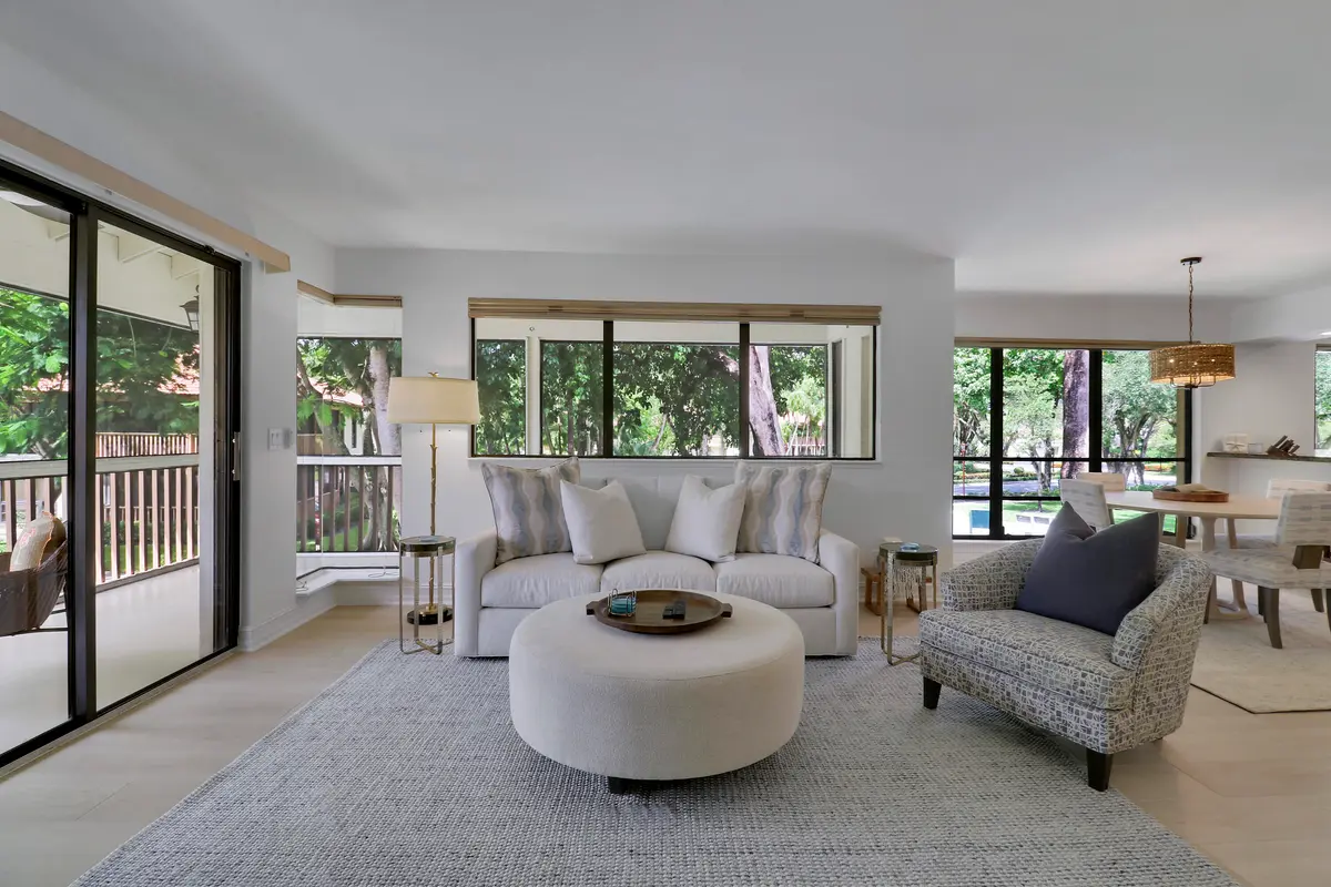 Living Room at 606 BRACKENWOOD Cove, Palm Beach Gardens