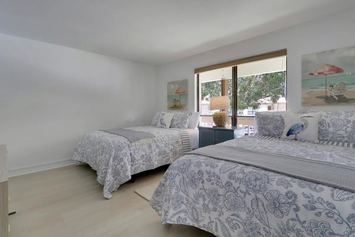 Guest Room at 606 BRACKENWOOD Cove, Palm Beach Gardens