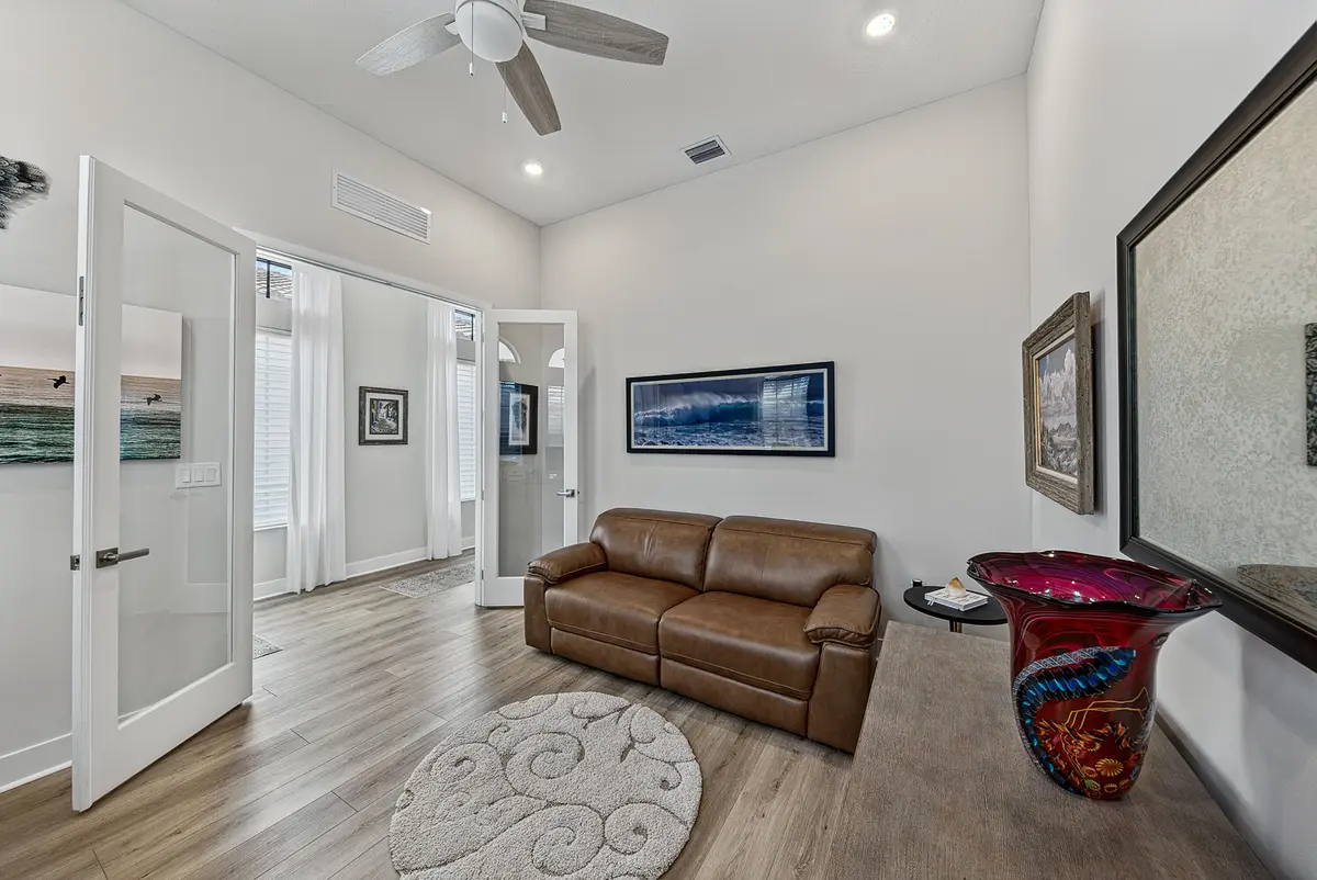 horton-22 at 8047 JUNIPER Drive, Parkland