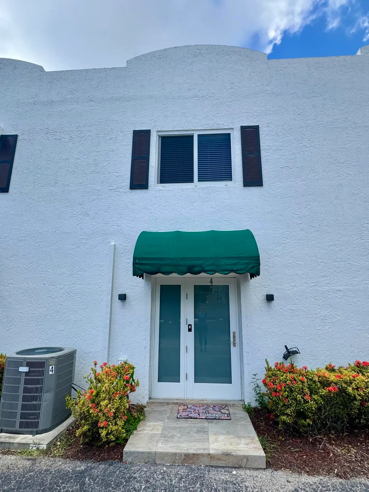 IMG_6844 at 690 SE 23RD Avenue 4, Pompano Beach