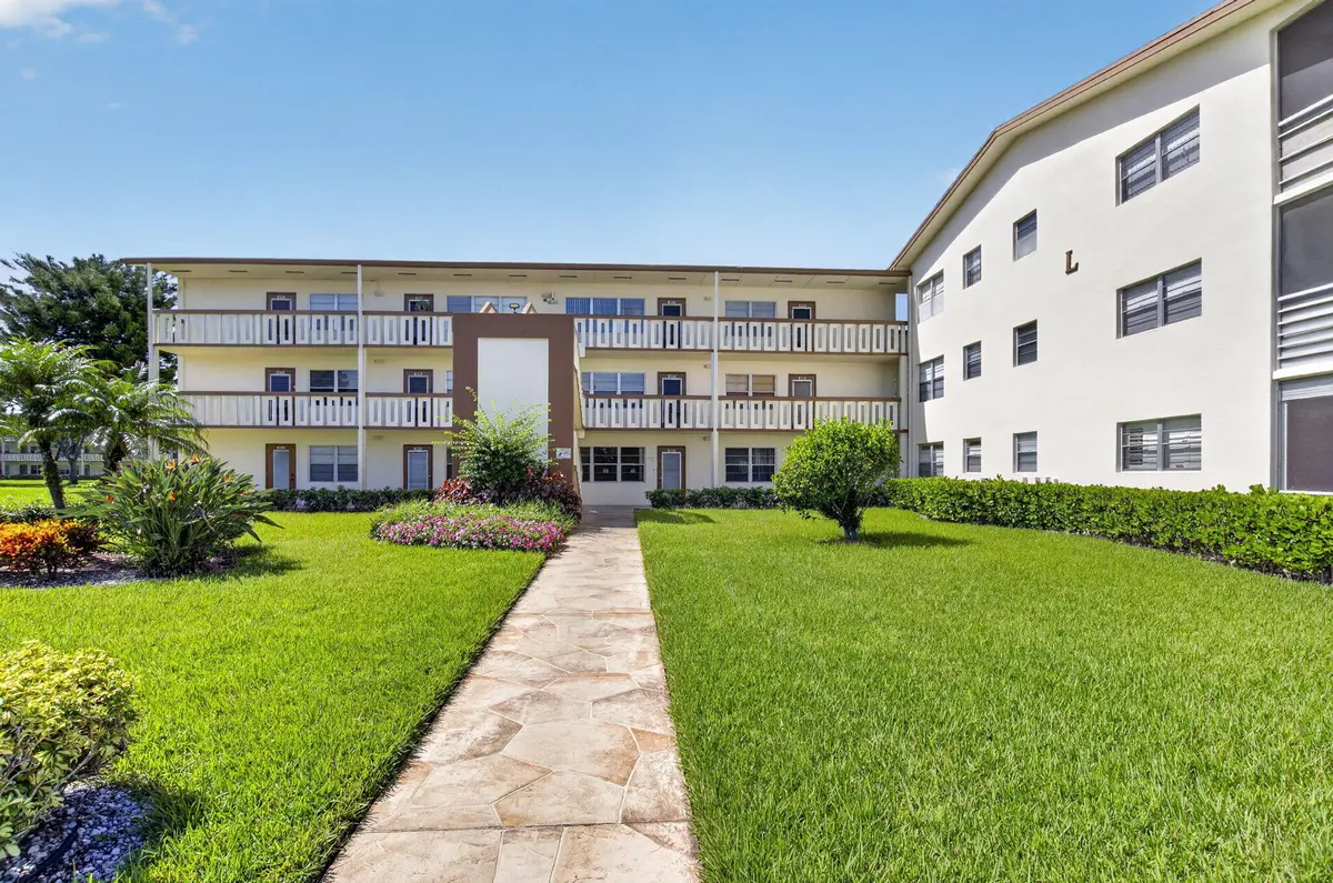 1-web-or-mls-DSC_6932 at 463 MANSFIELD L, Boca Raton