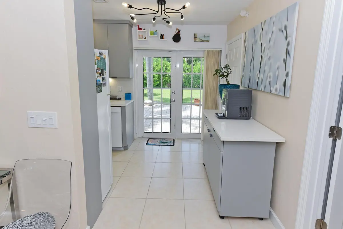Kitchen/ backyard at 18625 Loxahatchee River Road, Jupiter