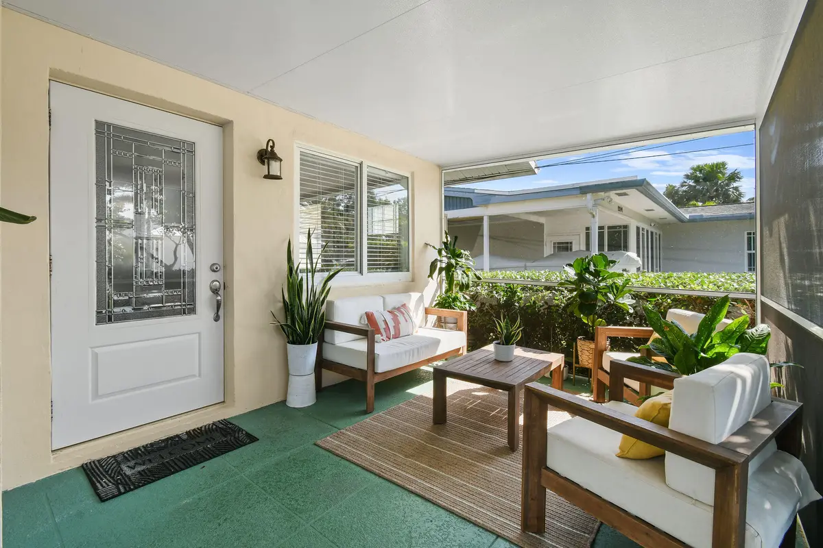 2401CountryOaksLn(8) at 2401 COUNTRY OAKS, Palm Beach Gardens