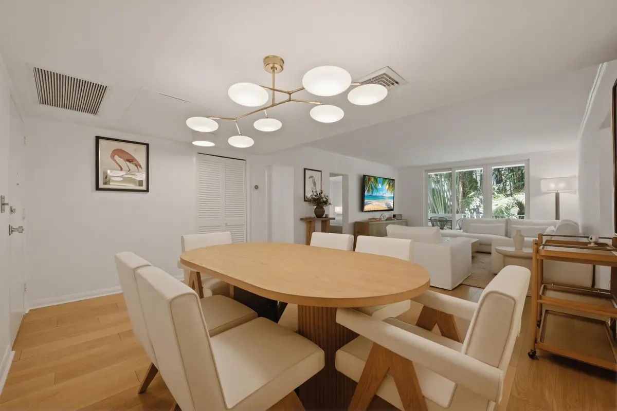 DINING AREA at 226 Brazilian Avenue 2b, Palm Beach