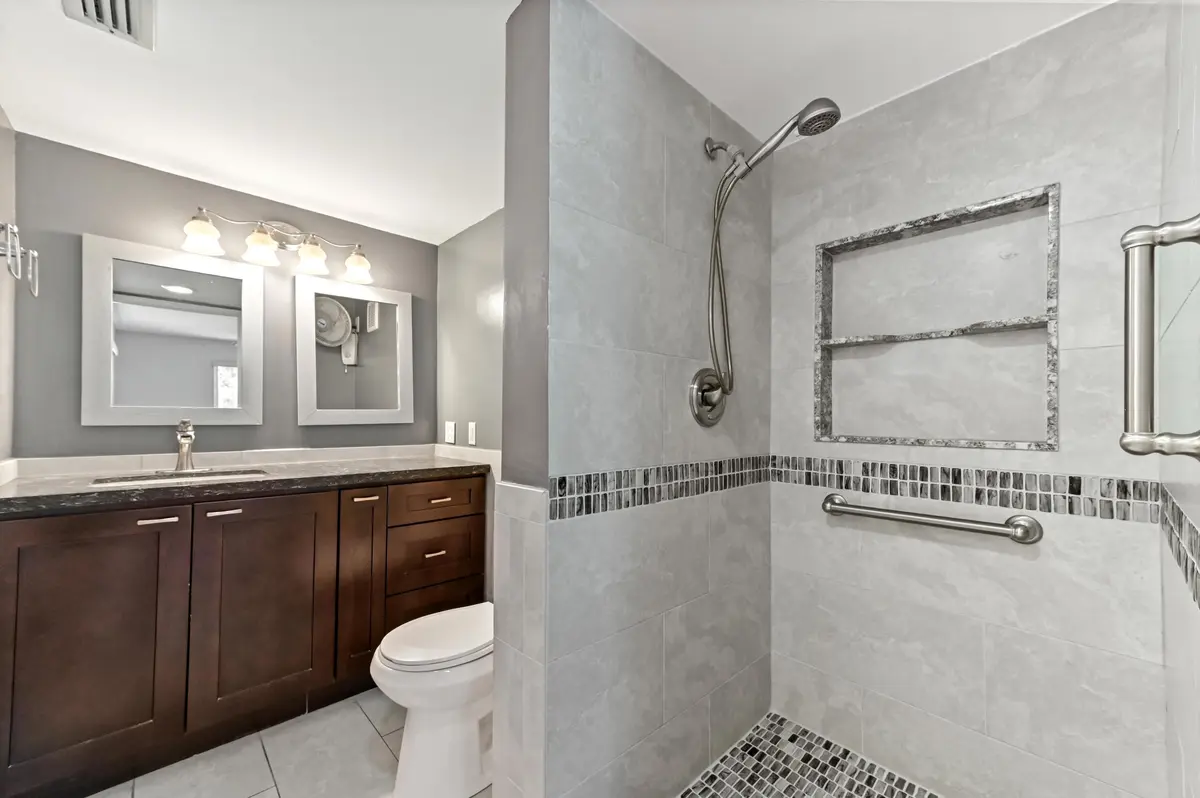 25 Bathroom 02 at 14895 Builtmore Way 107, Delray Beach