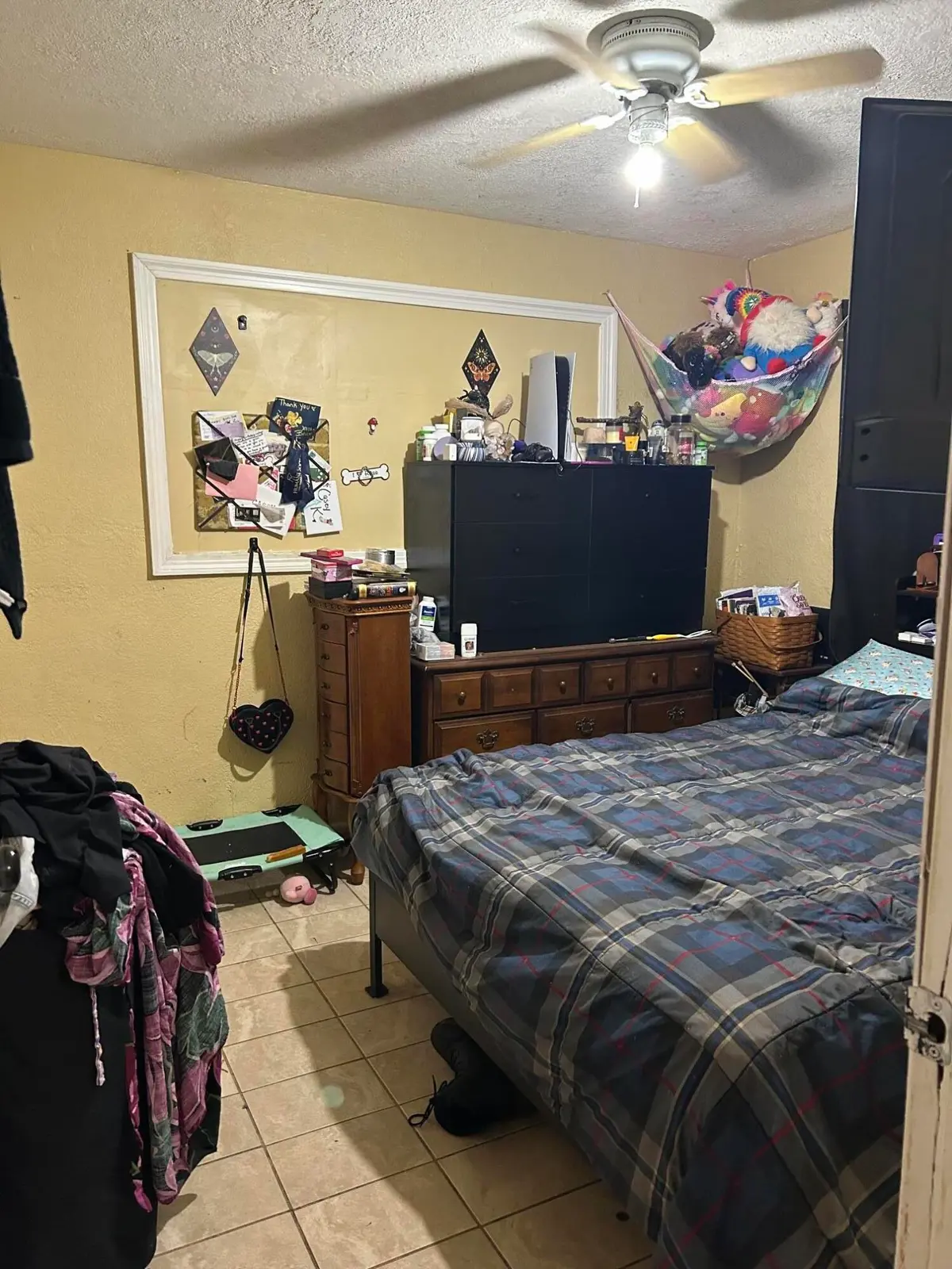 Master bedroom at 8670 And 8690 63RD Avenue, Vero Beach