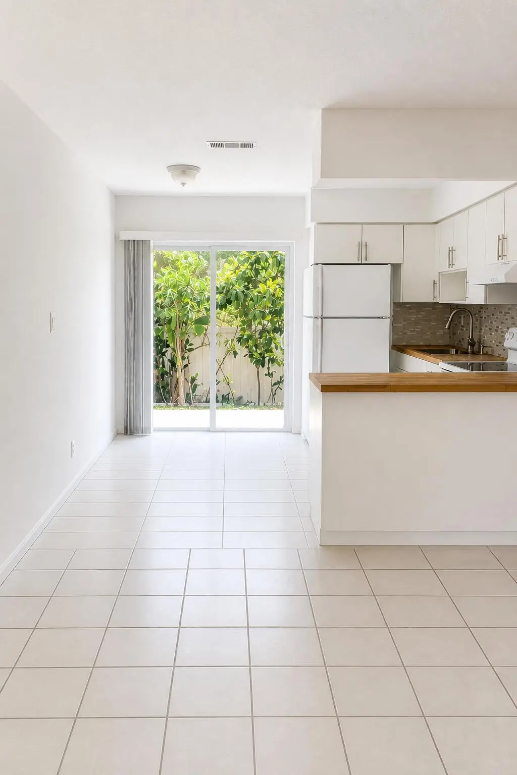 Codex Image Aug 18, 2026, 11_32_59 AM at 1718 Juno Road 3, North Palm Beach