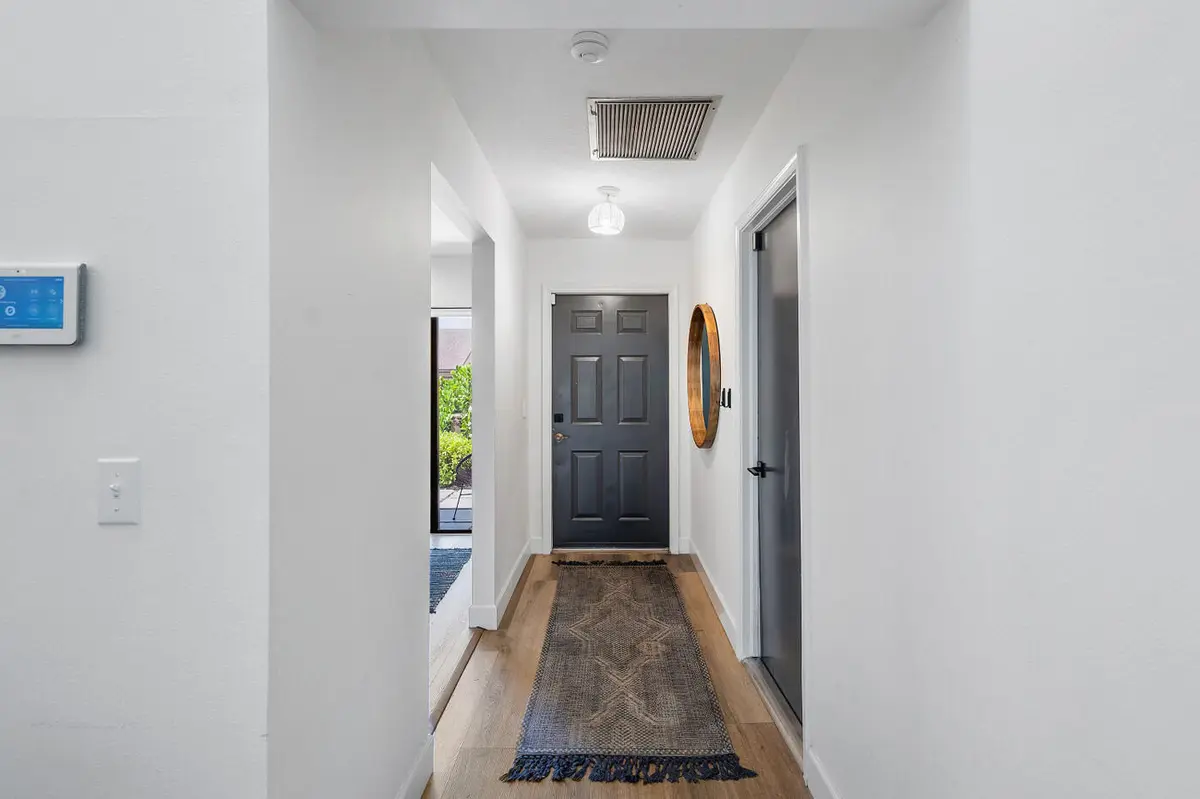 Entry at 12621 SHADY PINES Court 12621, Wellington