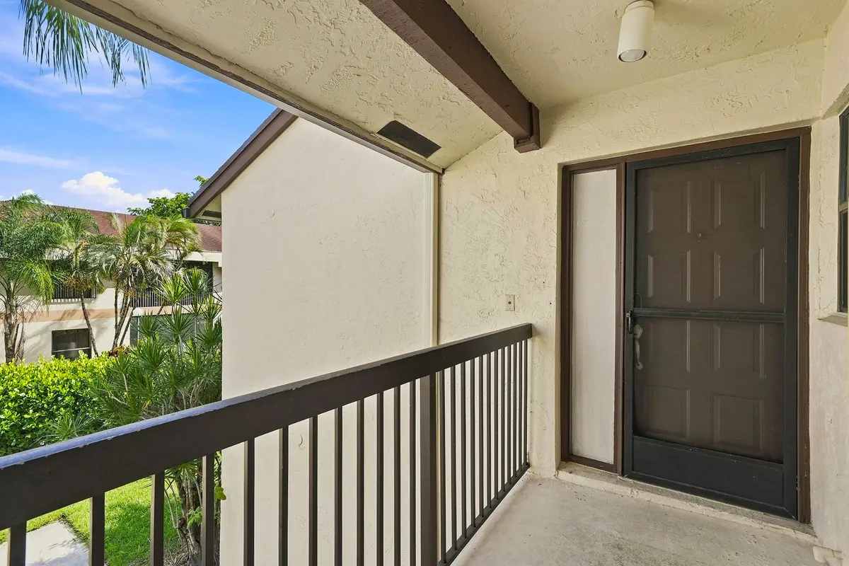 03_dsc06653 at 2581 Carambola Circle, Coconut Creek