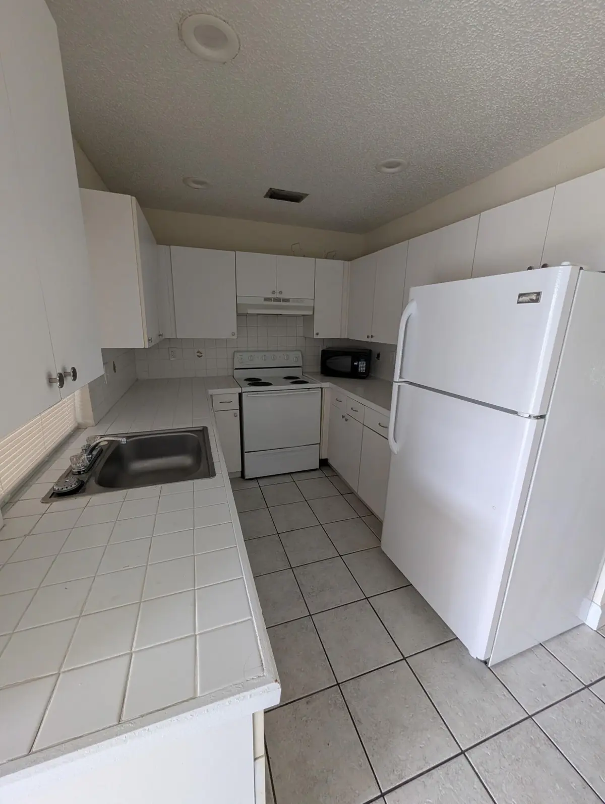 original at 1382 BIRKDALE Drive 1388, Wellington