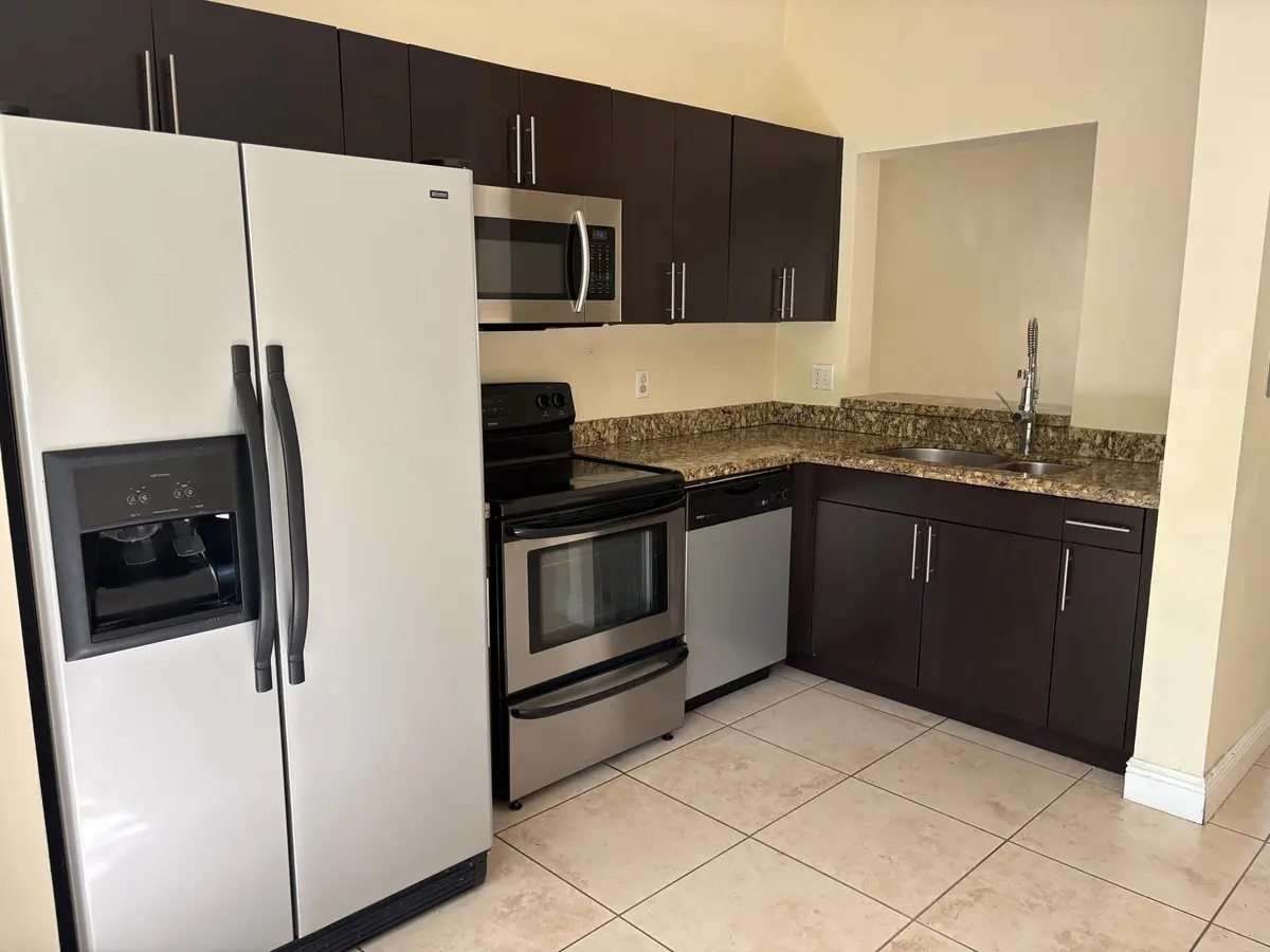 6235 2 at 6235 SW 47TH Manor 202, Davie