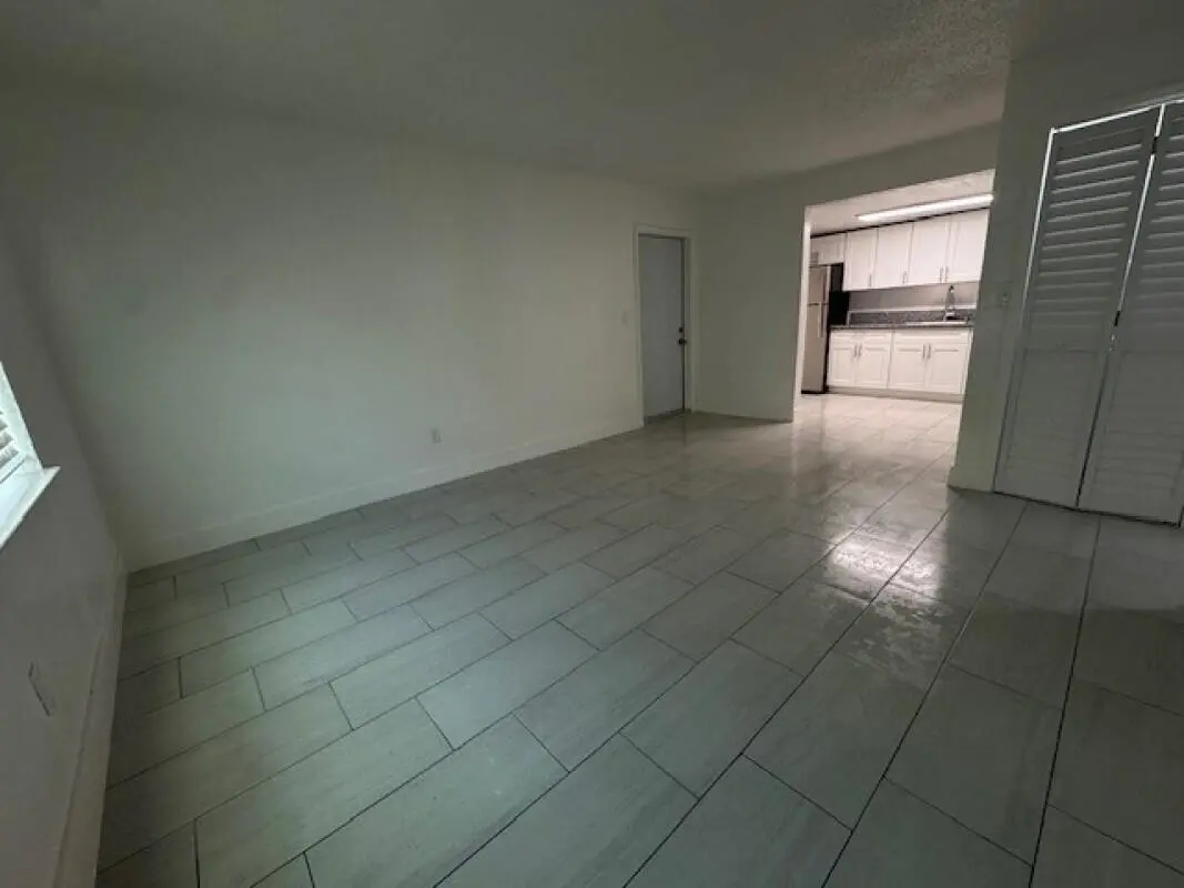 550jpg at 3810 SW 60th Avenue, Davie