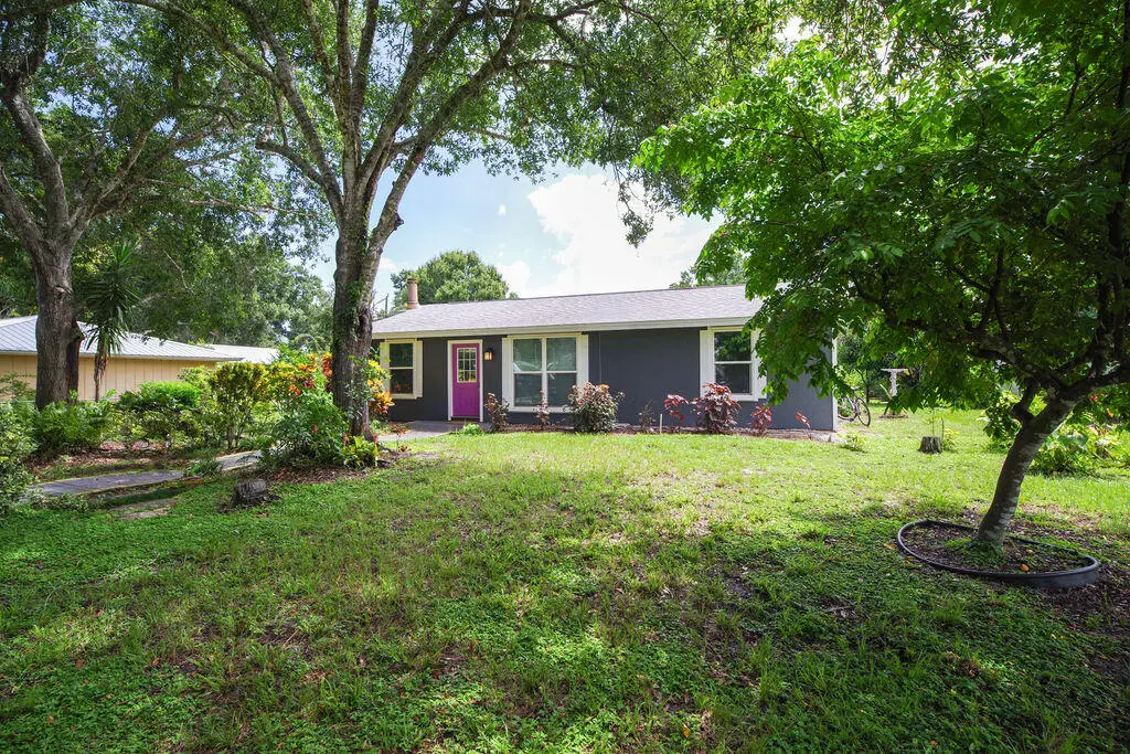 Home for Rent In Vero Beach Florida at 2046 54TH Avenue, Vero Beach