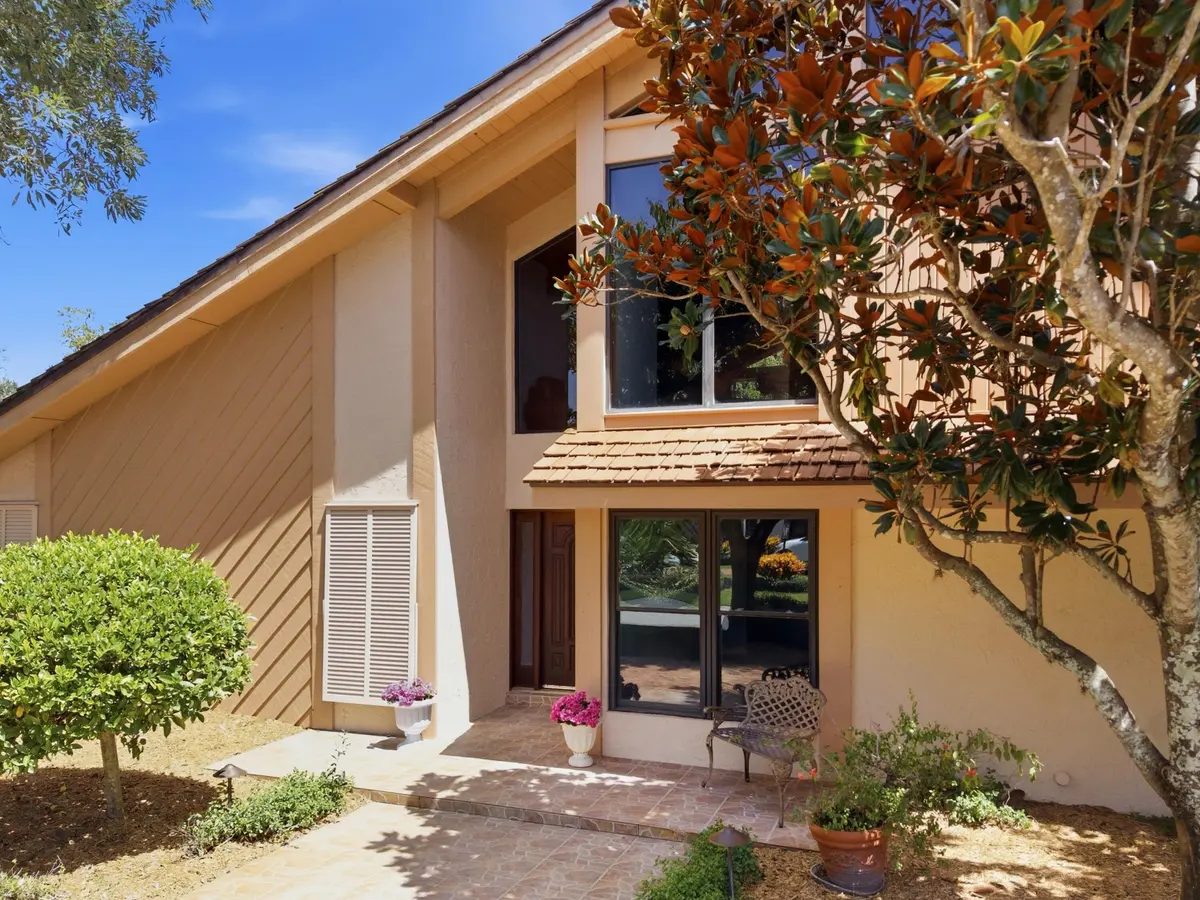 House Entry at 4169 Saint Andrews Drive, Boynton Beach
