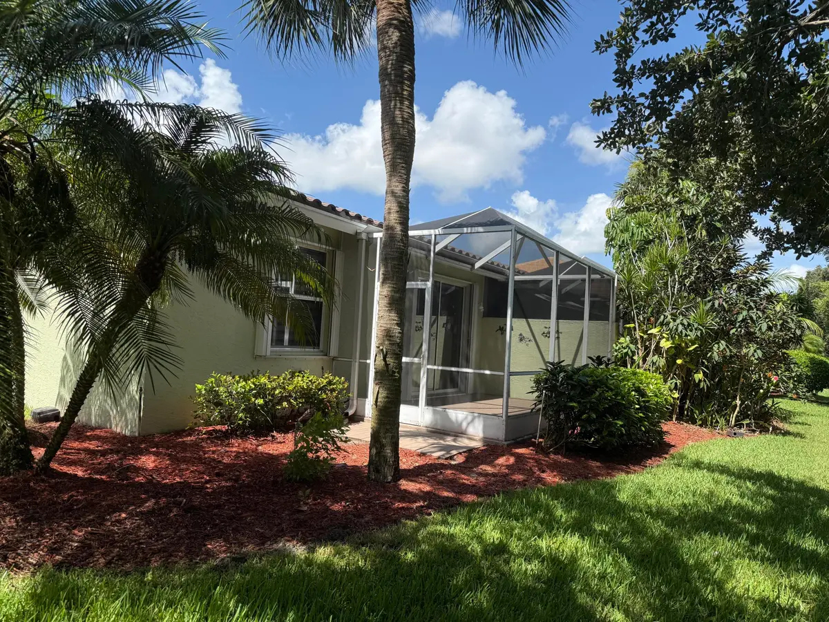 10664 Royal Caribbean Circle, Boynton Beach, FL – photo 2