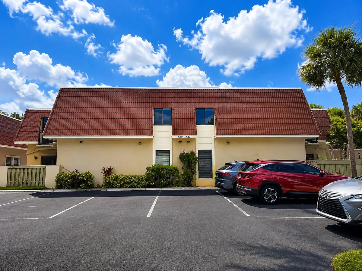 363554C4-A9F1-444B-9E49-1312F3B352C8 at 4226 NW 114TH Terrace 26, Coral Springs