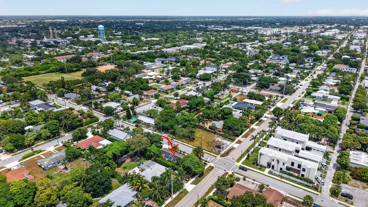 18-web-or-mls-DJI_20260727124209_0208_D at 310 SE 8TH Street, Delray Beach