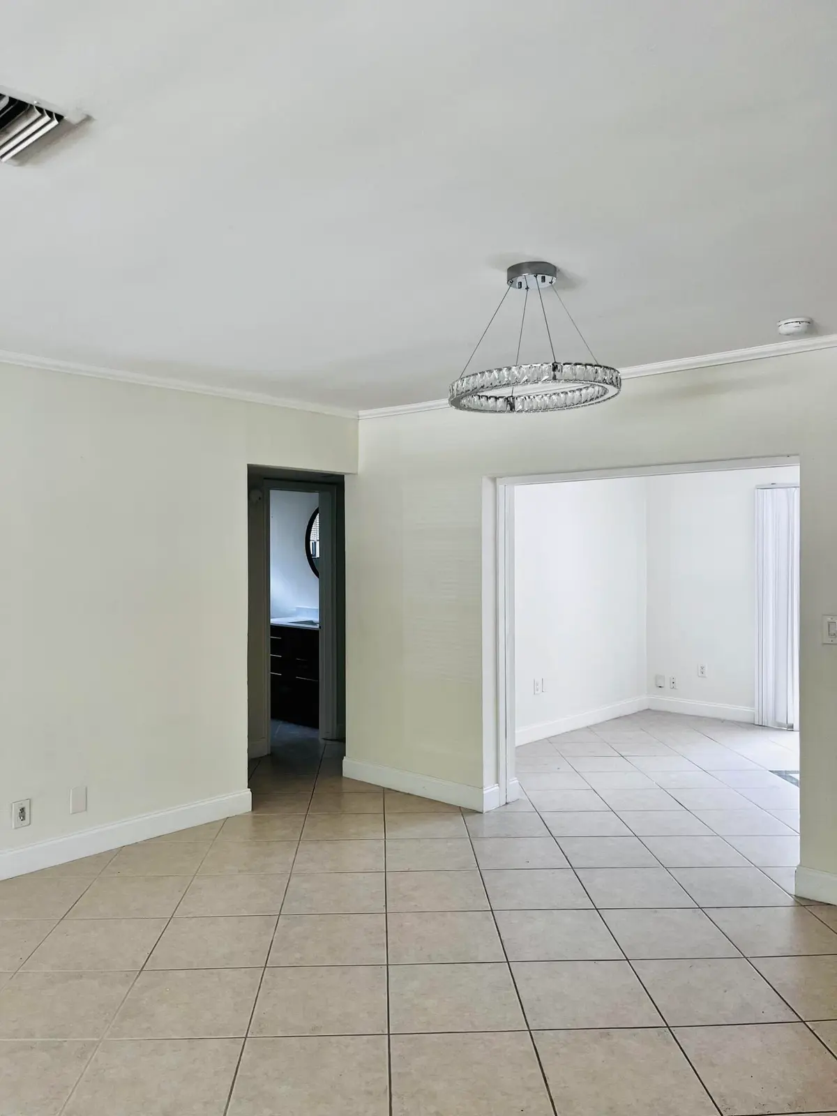 6987113D-A00D-4DC2-905F-57452650DD50 at 924 Johnson Street, Hollywood