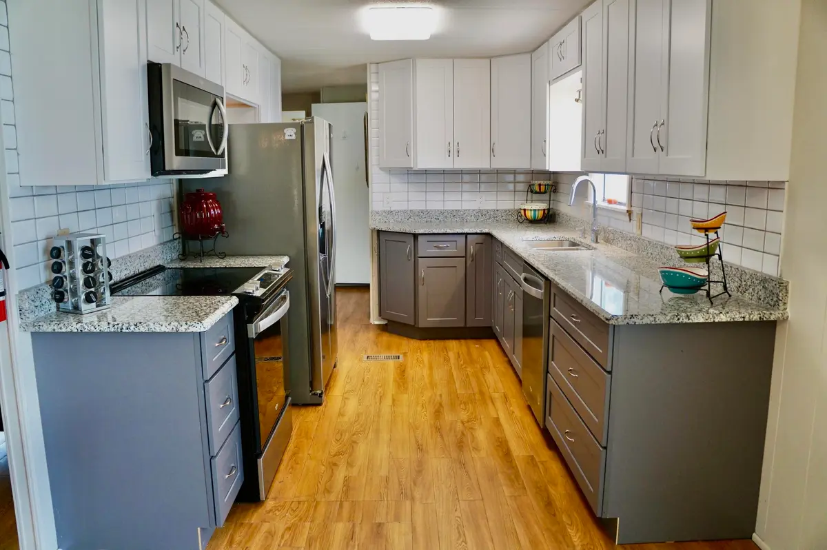 Kitchen at 21 SE Iberian Lane, Port St. Lucie