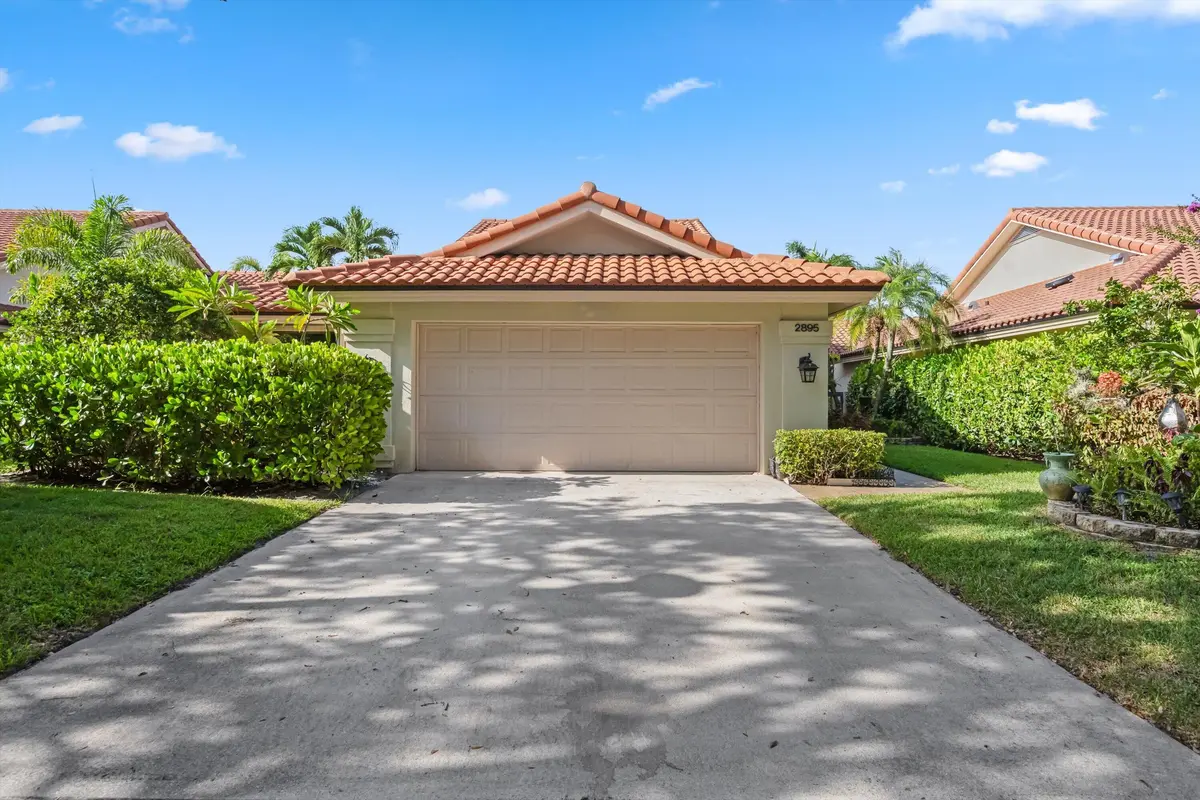 TWO CAR GARAGE at 2895 FARRAGUT Lane, West Palm Beach