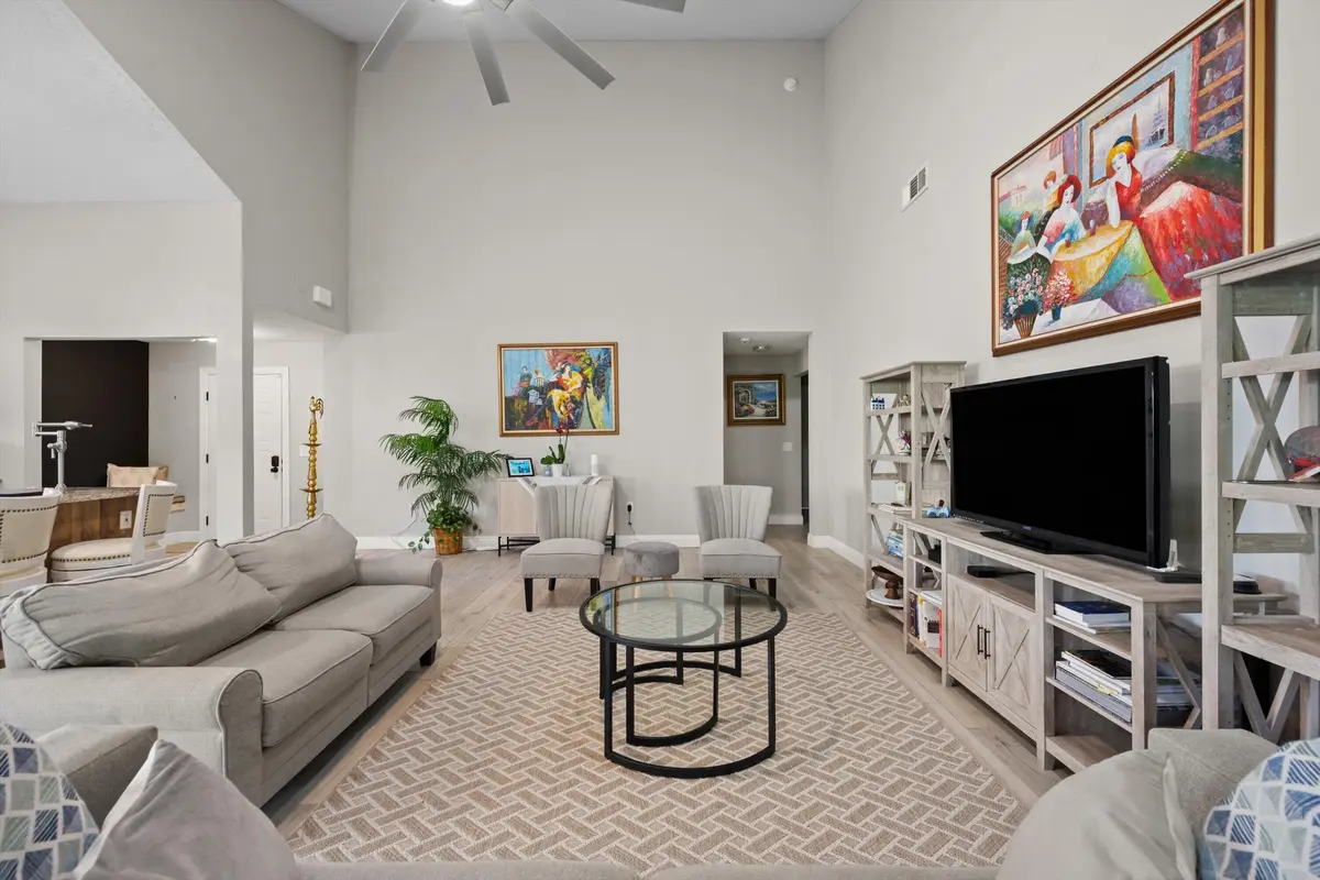 2895 FARRAGUT LN at 2895 FARRAGUT Lane, West Palm Beach