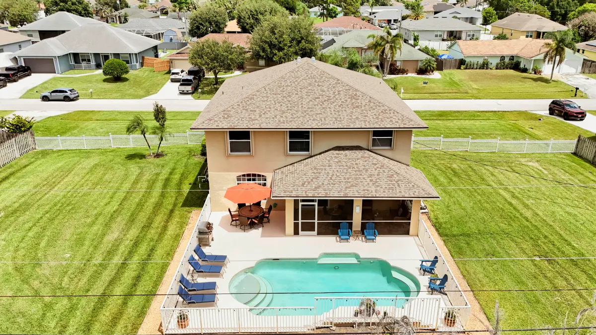 Back of Structure at 1832 SW Grant Avenue, Port St. Lucie