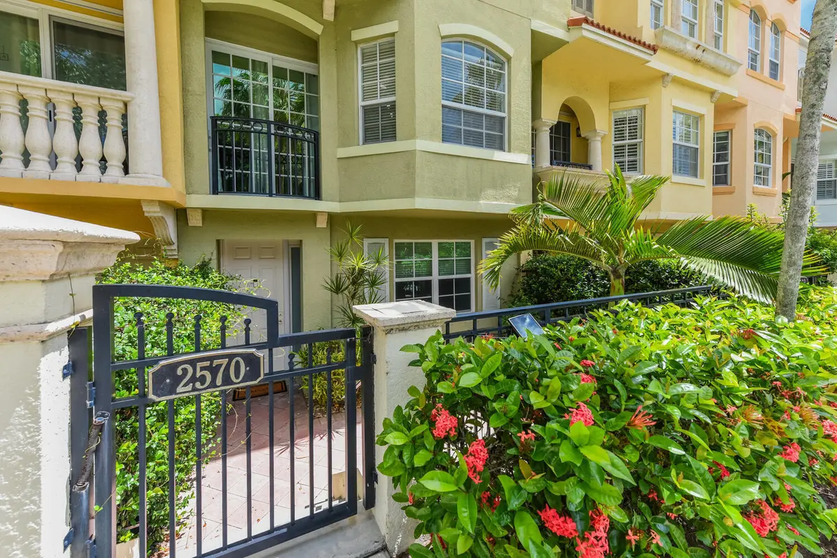2570 Gardens Pkwy at 2570 Gardens Parkway, Palm Beach Gardens