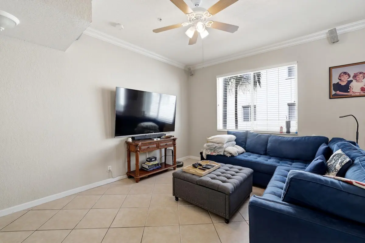 0H8A1870 at 2905 S Greenleaf Circle, Boynton Beach