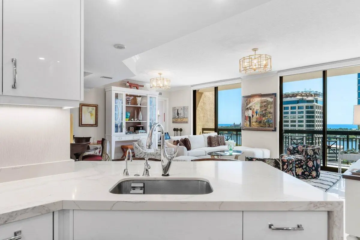 Kitchen at 801 S OLIVE Avenue 1508, West Palm Beach