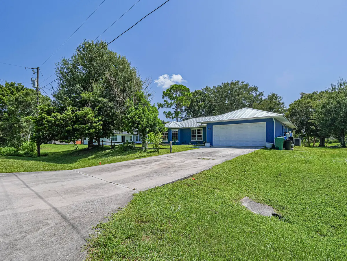 6704 HULDA Drive, Fort Pierce, FL – photo 3