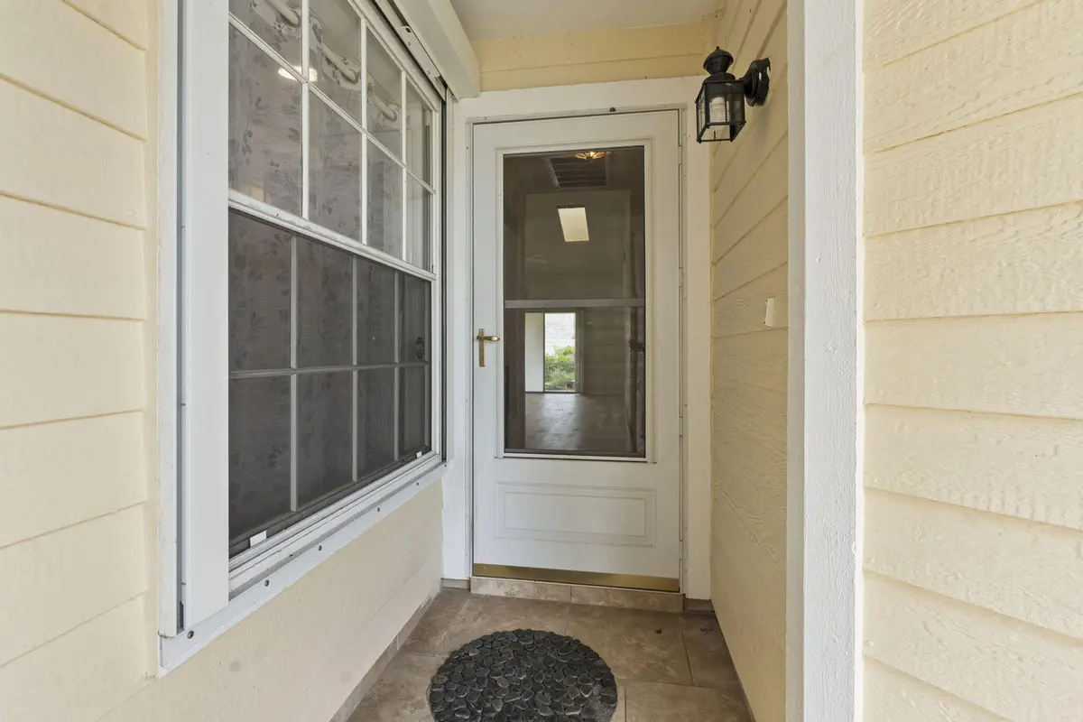 6-web-or-mls-DSC01988 at 538 9TH Place, Vero Beach
