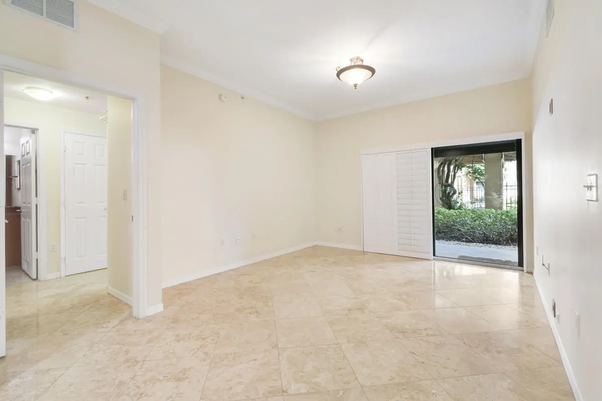 Livingroom at 4905 Midtown Lane 2107, Palm Beach Gardens