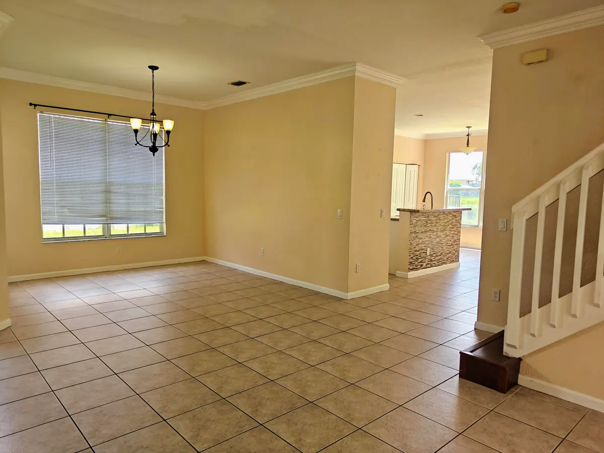 624 Garden Cress Trail, Royal Palm Beach, FL – photo 8