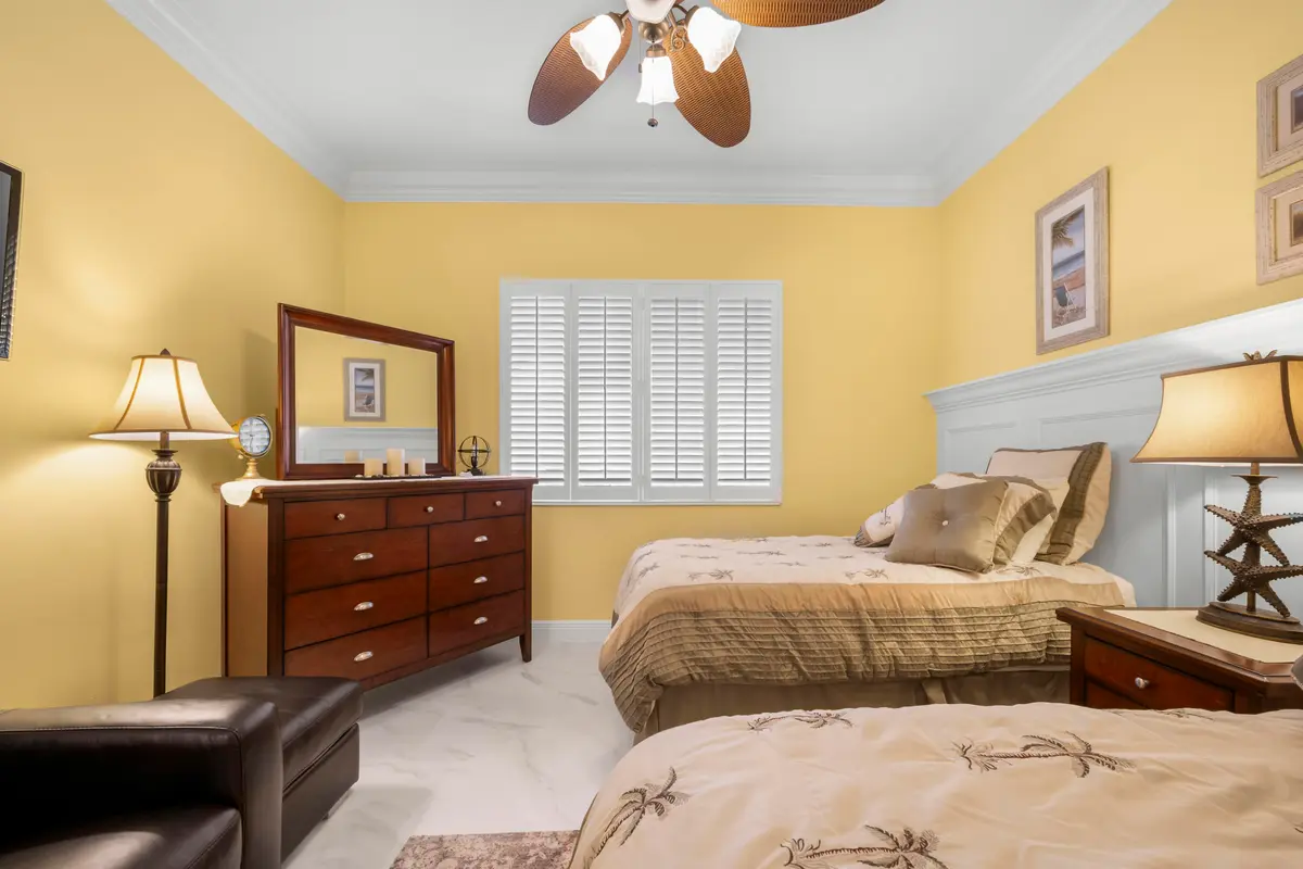 TR8HarborIsleDrivePH5-26 at 8 Harbour Isle Drive PH05, Fort Pierce