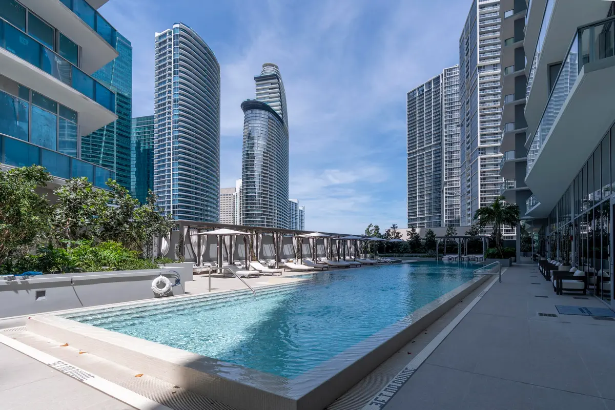 Copy of viceroy24 at 77 SE 5th Street 4115, Miami