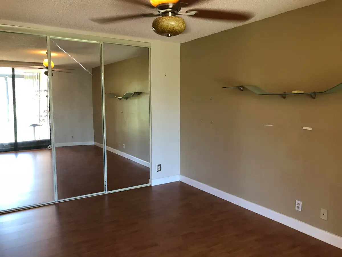 Fx5HOzWyQi_x_i_gPQJZxA at 10730 NW 14TH Street 179, Plantation