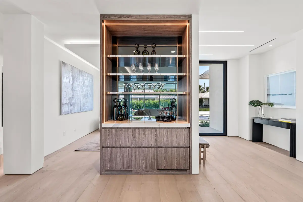 BAR_STRAIGHT at 610 JUNEBERRY Court, Boca Raton