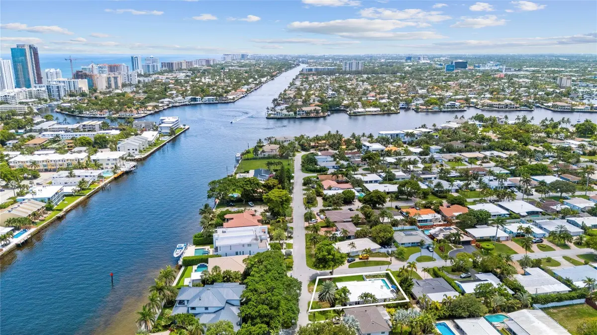 Photo 7 at 505 SE 28TH Avenue, Pompano Beach