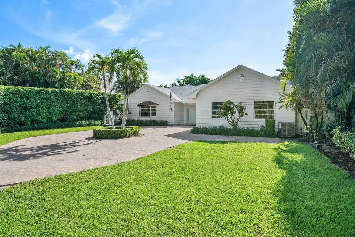 Front at 5555 N Ocean Boulevard, Ocean Ridge