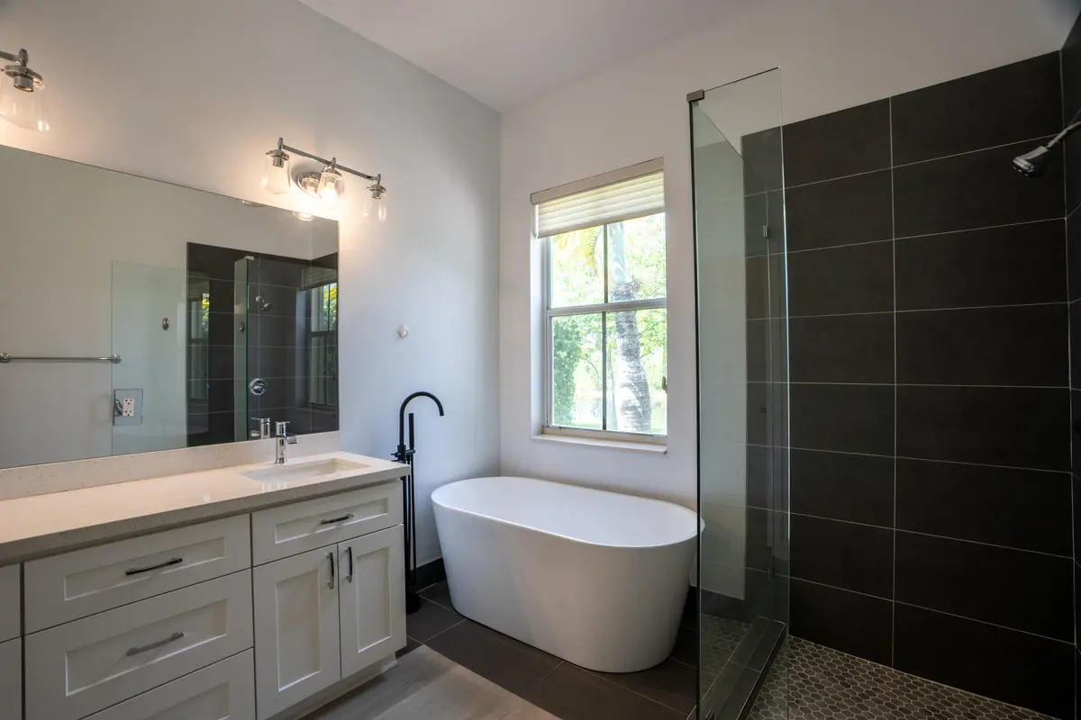 _C010070 at 1002 Lavender Circle, Weston