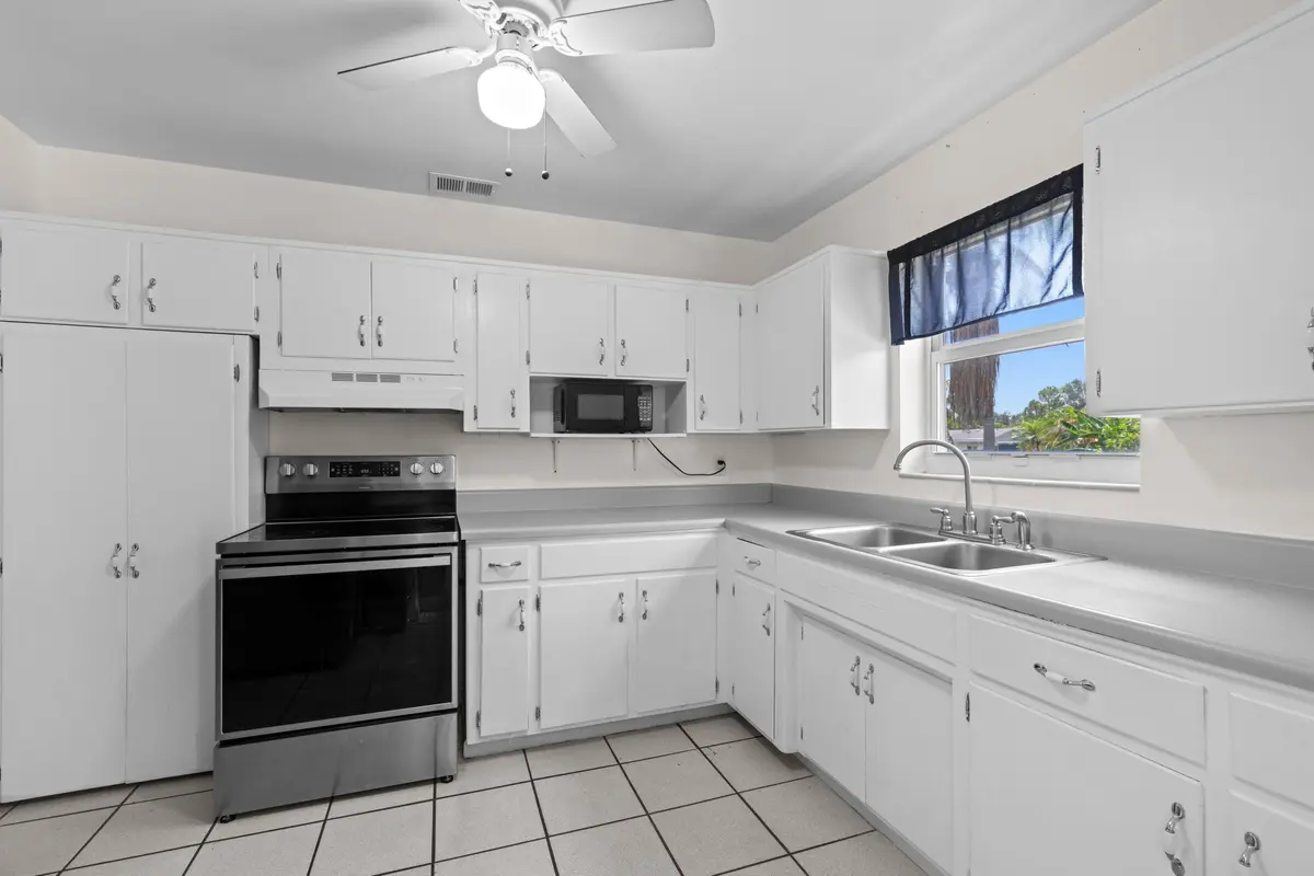 Kitchen at 1054 OLD BOYNTON Road, Boynton Beach
