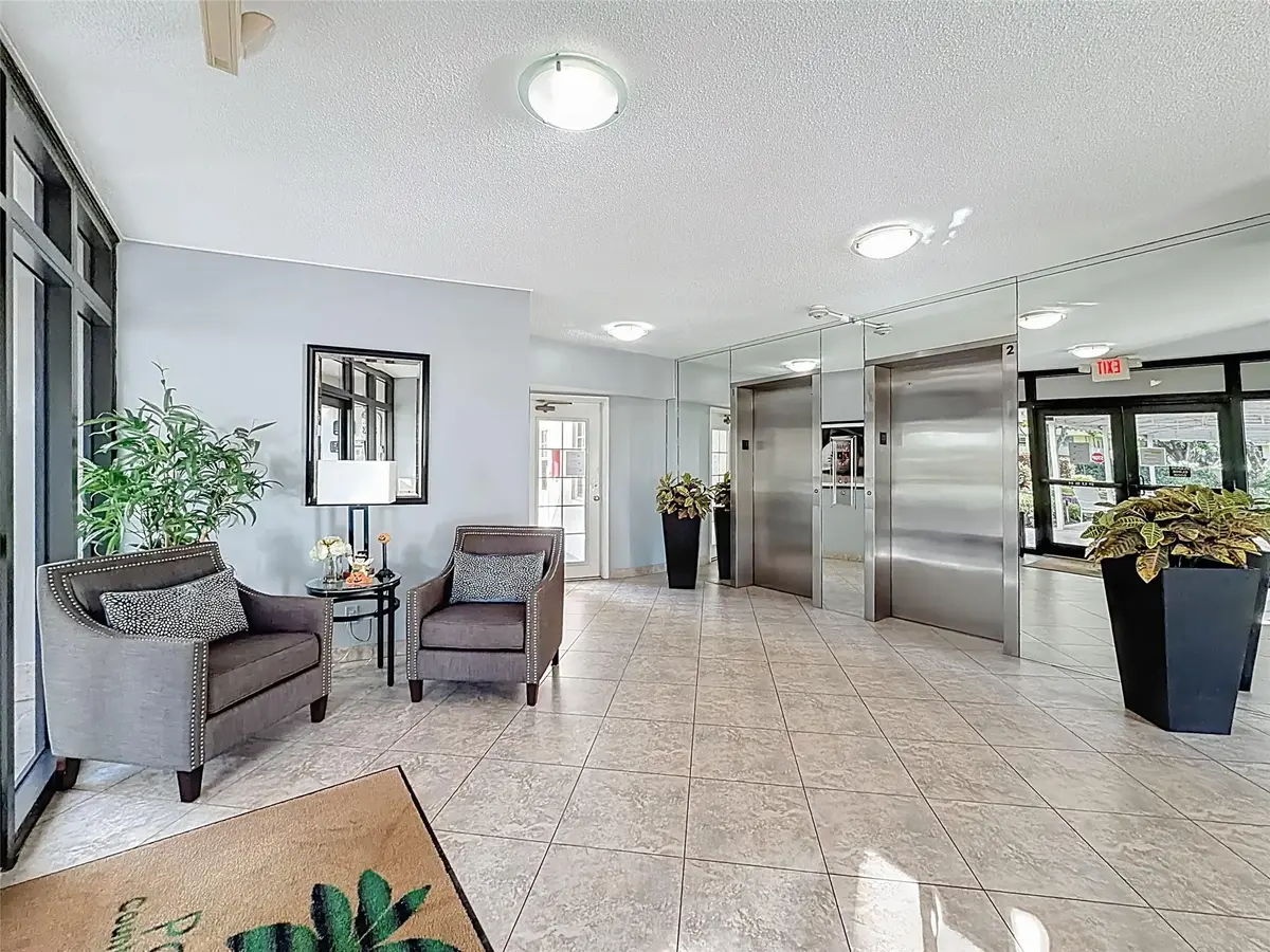 Photo 5 at 545 Oaks Lane 410, Pompano Beach