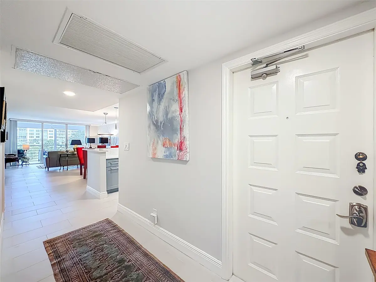 Photo 9 at 545 Oaks Lane 410, Pompano Beach