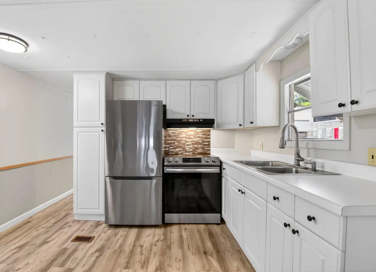 Kitchen at 5 Cedar Drive CD5, Briny Breezes