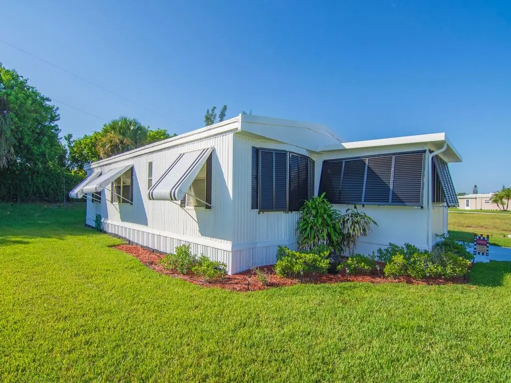 Side of Structure at 385 NE Jade Circle, Jensen Beach