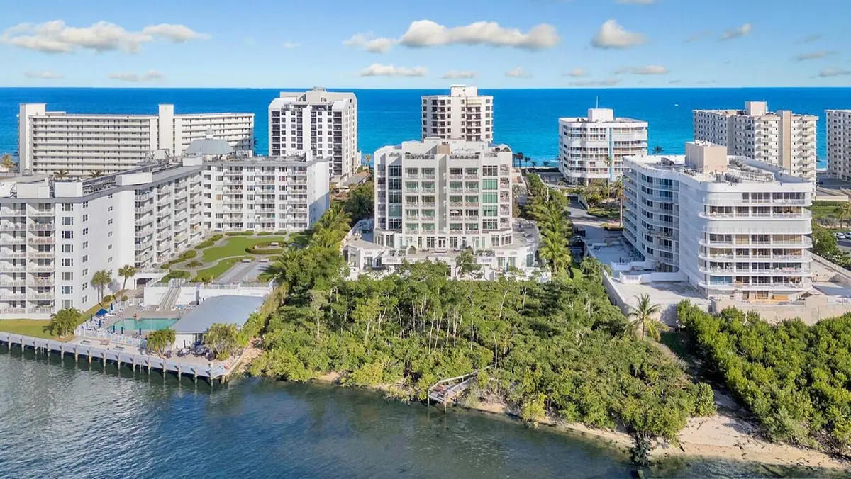 cb9b14ca-2b2c-46f9-91bc-7e1602a43737 at 3200 S Ocean Boulevard 302, Highland Beach