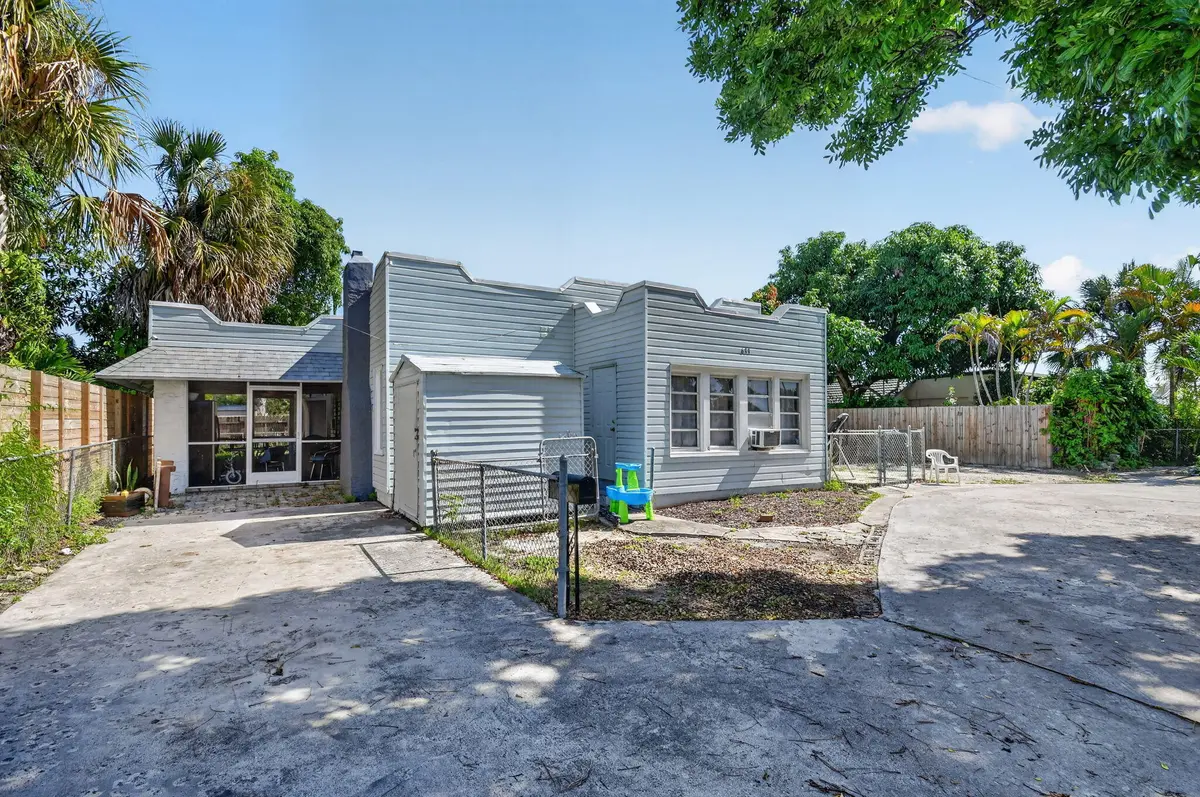 Exterior Front at 633 Franklin Road, West Palm Beach