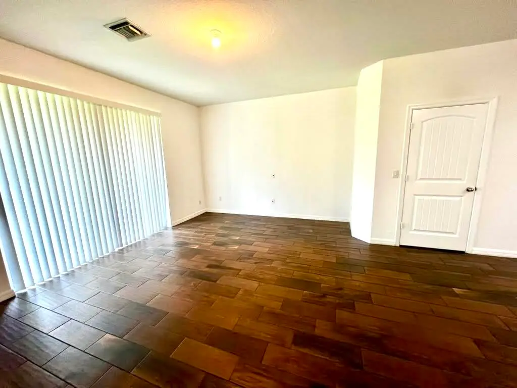b1a8401d-8434-4752-9001-4776a4bcd8fa at 1129 VERMILION Drive, Lake Worth Beach
