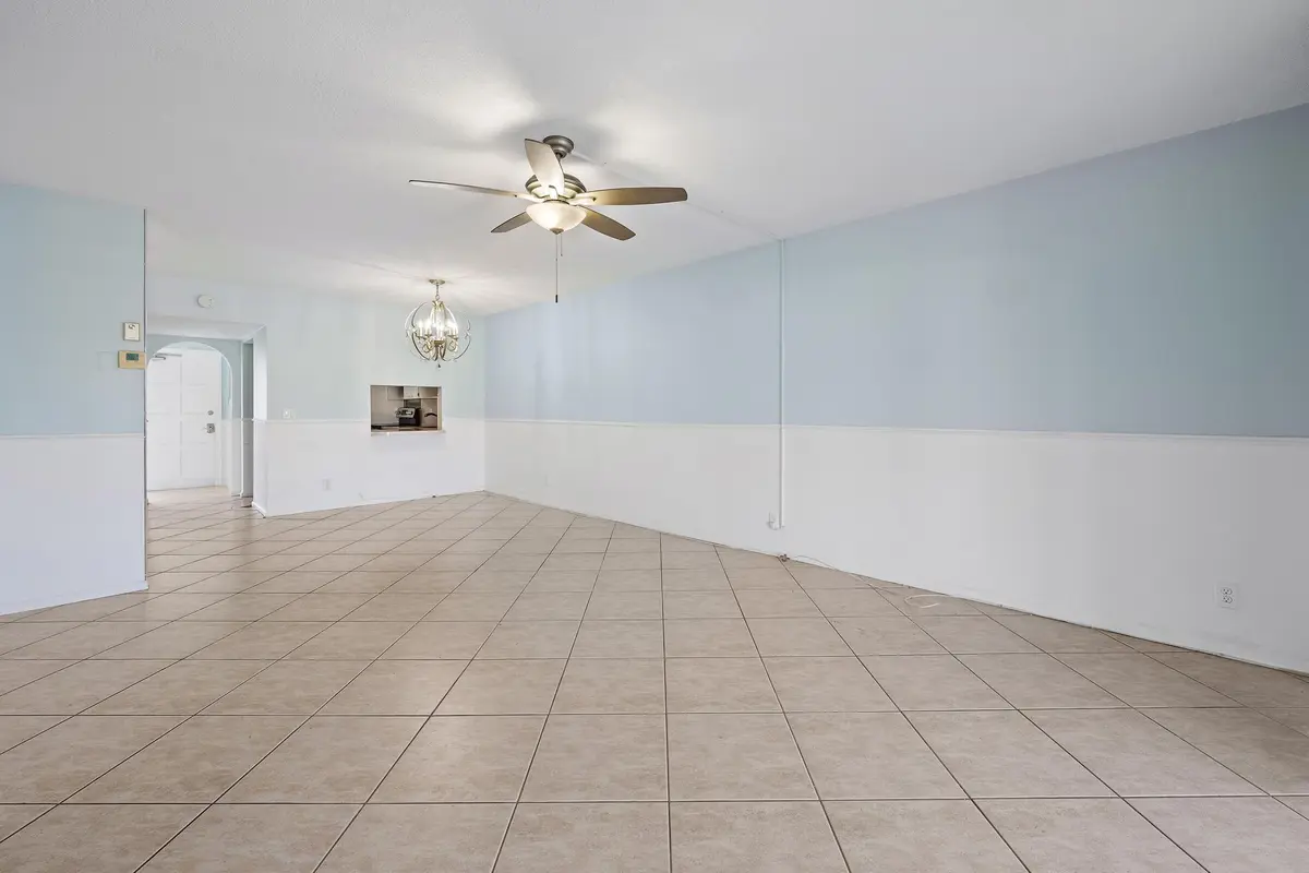 29 Yacht Club Dr 405-7 at 29 Yacht Club Drive Unit 405, North Palm Beach